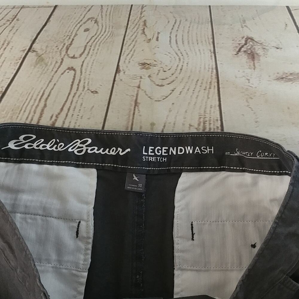 Eddie Bauer Legendwash Slightly Curvy Shorts Gray Size 10 - Picture 3 of 6